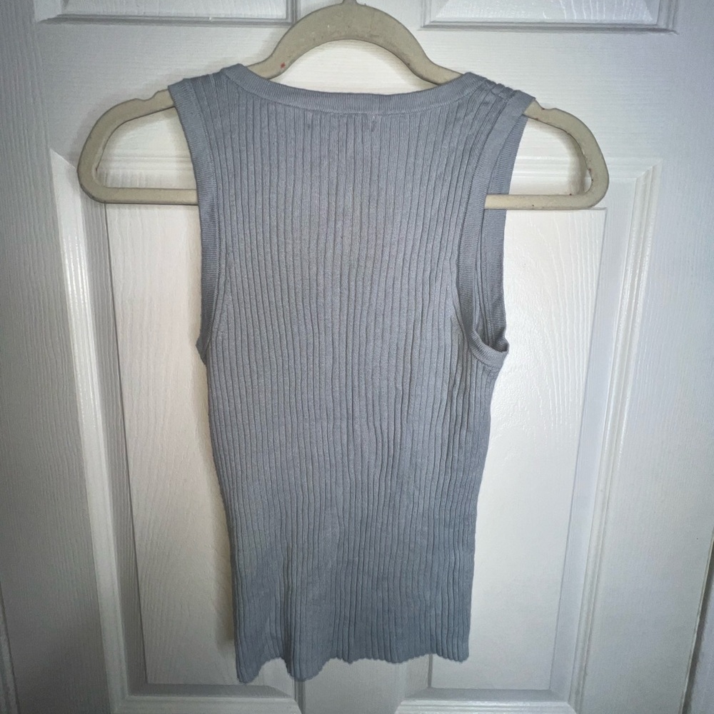 Banana Republic Women’s X Small Light Blue Cotton Knit Ribbed Henley Tank Top XS - Picture 6 of 13